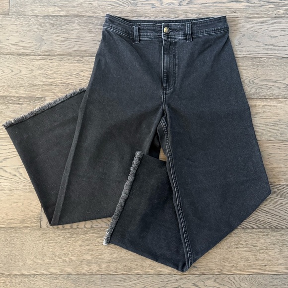 Billabong High Rise Frayed Hem Wide Leg Ankle Jeans - Picture 1 of 11